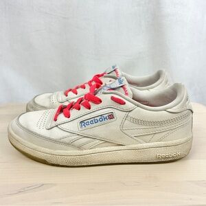 REEBOK Classic Club C Sneakers "It's A Man's World" Size 6‎ White